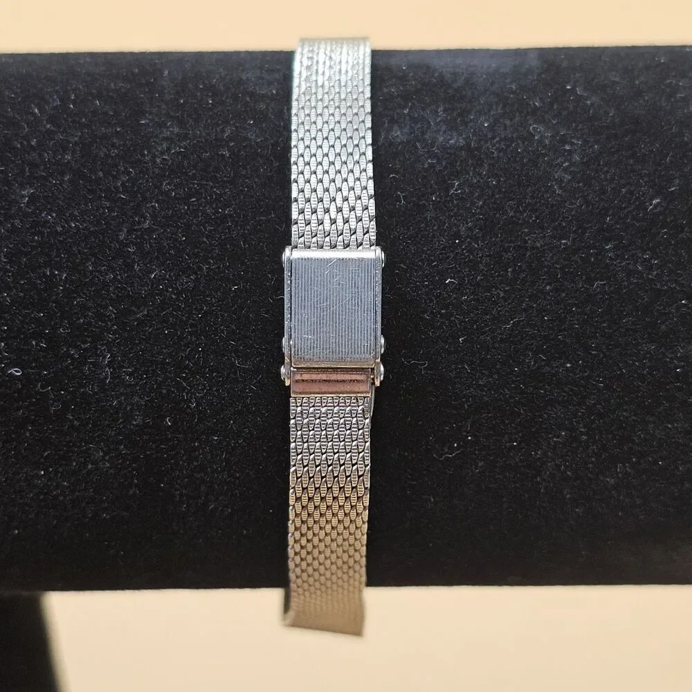 Vintage Waltham 17J Diamond Bezel Ladies Tank Watch For Repair